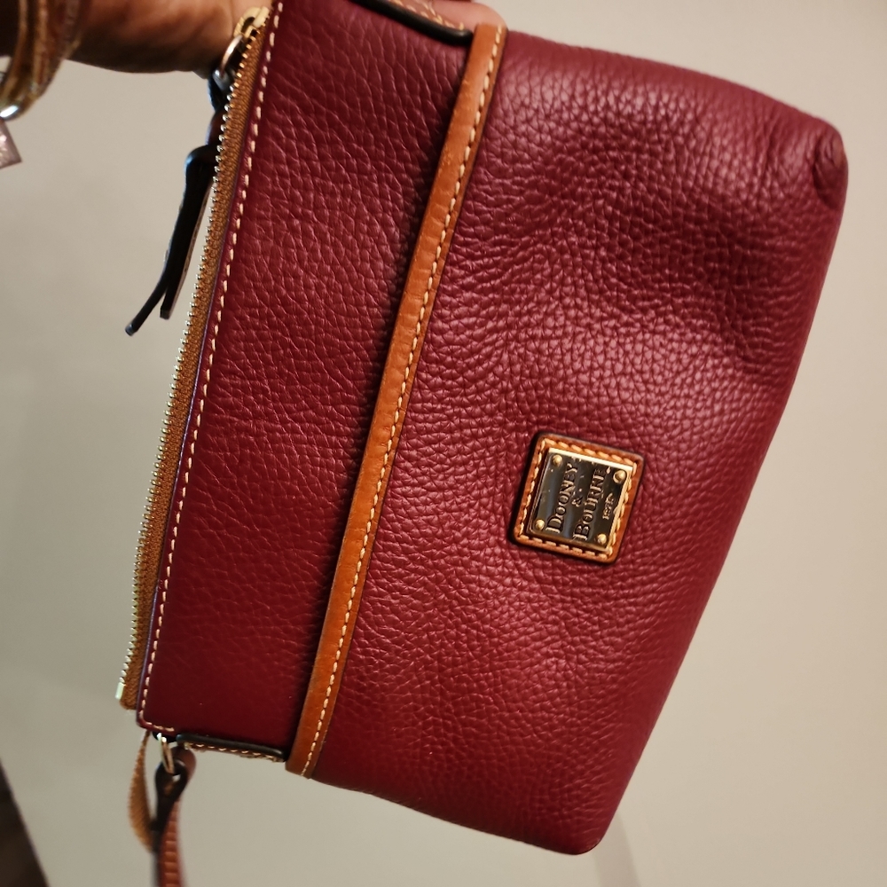 DOONEY BOURKE CROSSBODY HANDBAG - Picture 9 of 11